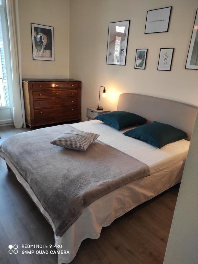 Pretty And Quiet Top Floor 2 Bedroom Flat In The Port Area Of Nice Eksteriør billede